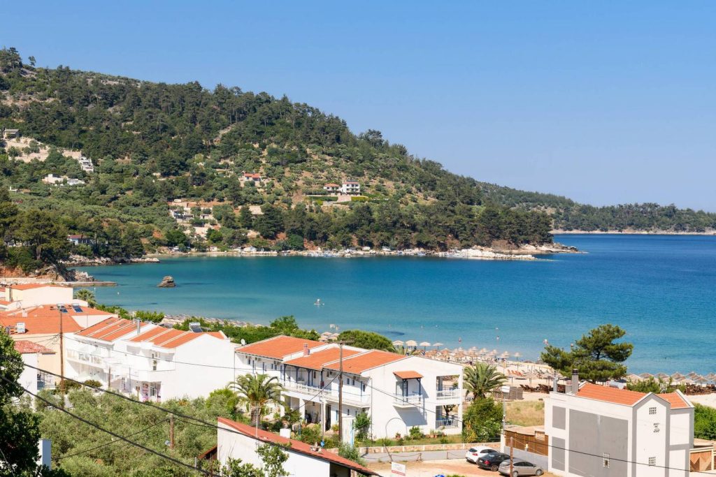 View - Infinite Ble Golden Beach